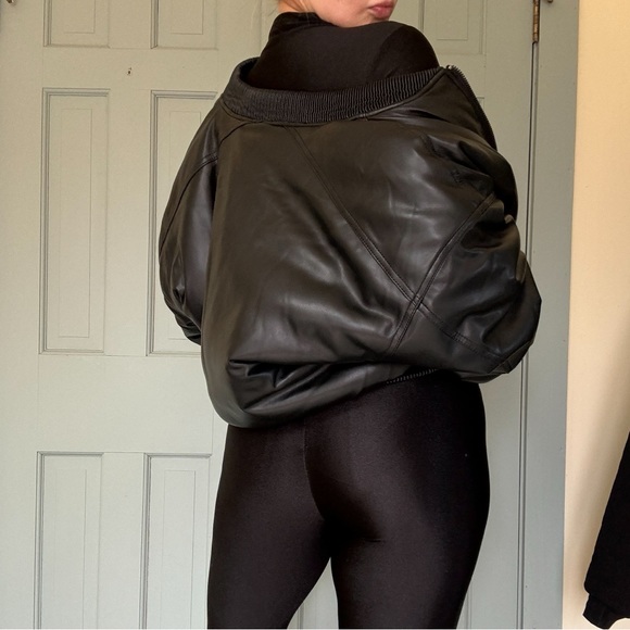 Good American Black Faux Vegan Leather Bomber Jacket L/XL - Picture 5 of 14